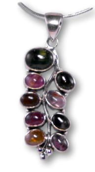 turmalin-anhaenger-edelstein-heilstein-schmuck