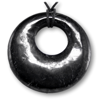 Schungit-anhaenger-edelschungit-edelstein-heilstein