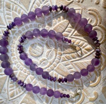 amethyst-edelstein-heilstein-kette-collier-schmuck-edelsteinkette