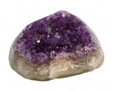 amethystdruse-uruguay-amethyst-druse-geode-edelstein-heilstein-aufladen-entladen