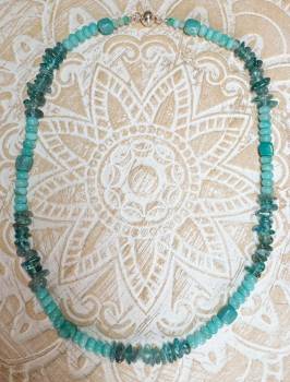 amazonit-apatit-tuerkis-heilstein-kette-collier