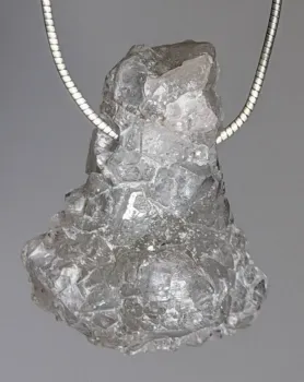 apophyllit-anhaenger-edelstein-heilstein-trommelstein