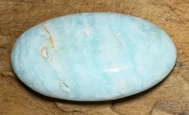 calcit-seifenstein-handschmeichler-edelstein-heilstein