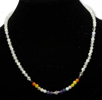 chakra-kette-collier-mondstein-handmade-edelstein-heilstein-saphir-granat-amethyst-bergkristall-rutilquarz