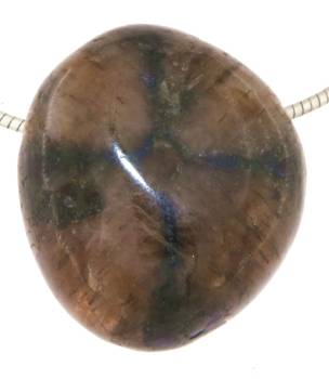 chiastolith-anhaenger-kreuzstein-edelstein-trommelstein-heilstein-schmuck-gebohrt