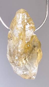citrin-anhaenger-edelstein-trommelstein-heilstein-seelensteinchen-schmuck