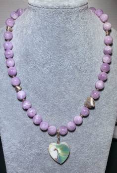 kunzit-kette-collier-edelstein-schmuck-edelsteinkette