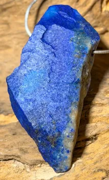 lapislazuli-anhaenger-edelstein-heilstein-trommelstein-gebohrt