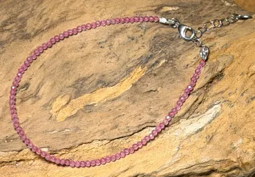 rubin-edelstein-schmuck-armband-heilstein