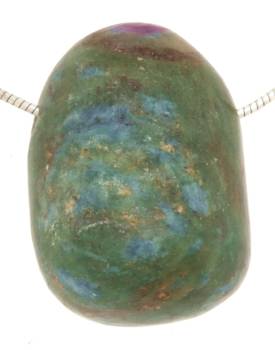 rubin-fuchsit-anhaenger-edelstein-heilstein-trommelstein