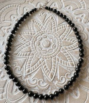 schwarzer-turmalin-schoerl-schmuck-kette-collier-edelsteinkette-edelstein.heilstein-silber