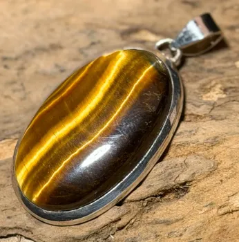 tigerauge-anhaenger-edelstein-schmuck-ketten