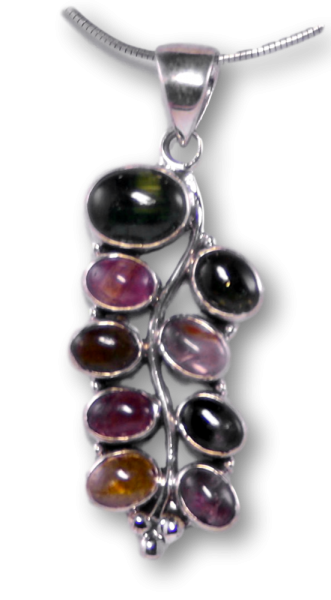 turmalin-anhaenger-edelstein-heilstein-schmuck