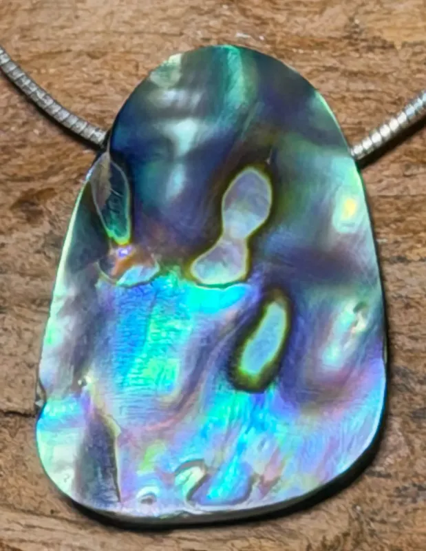 abalone-muschel-trommelstein-anhaenger-edelstein