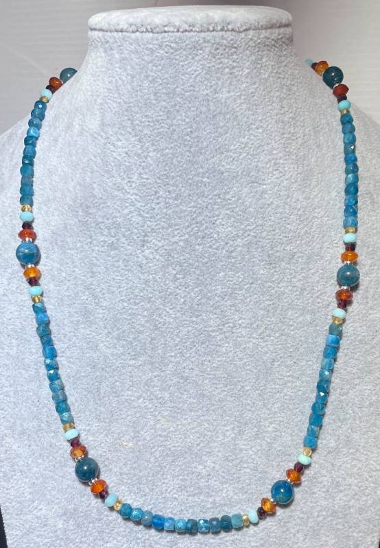 apatit-kette-collier-edelsteinkette-edelsteine-heilsteine