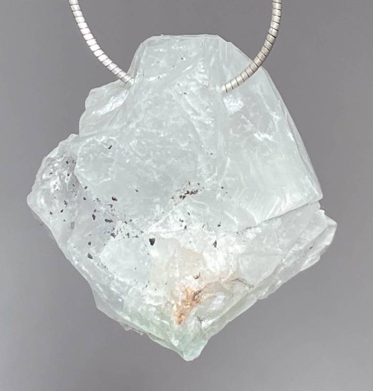 apophyllit-anhaenger-trommelstein-edelstein