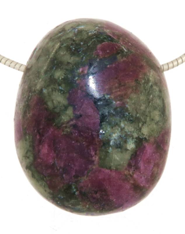 eudialyt-anhaenger-edelstein-anhaenger-trommelstein-heilstein-schmuck-edelsteinschmuck-gebohrt