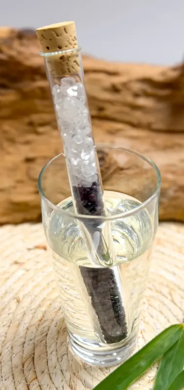 edelsteinwasser-granat-bergkristall-wasser-energetisieren-seelensteinchen