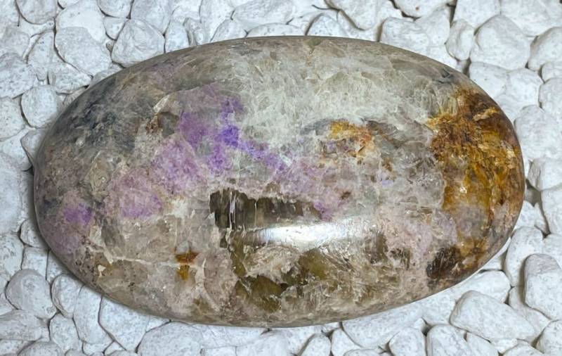 hackmanit-seifenstein-edelstein-heilstein-handschmeichler