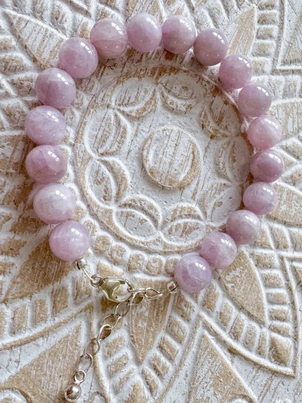 kunzit-bergkristall-schmuck-silber-925er-edelstein-heilstein-armband
