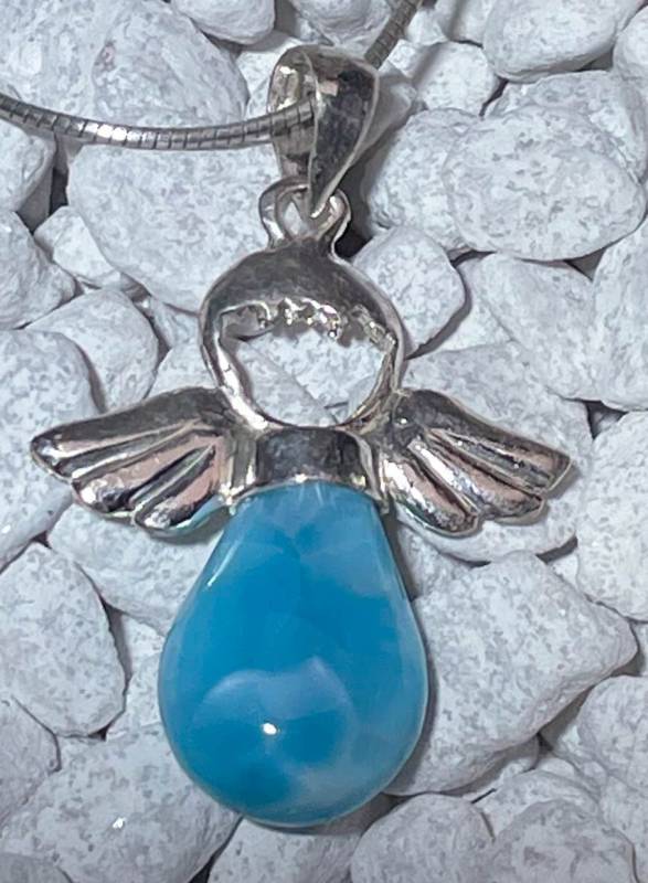 larimar-anhaenger-edelstein-trommelstein-heilstein-gebohrt