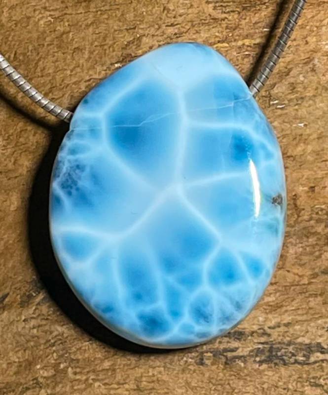 larimar-anhaenger-atlantisstein-edelstein-trommelstein-heilstein-schmuck-edelsteinschmuck