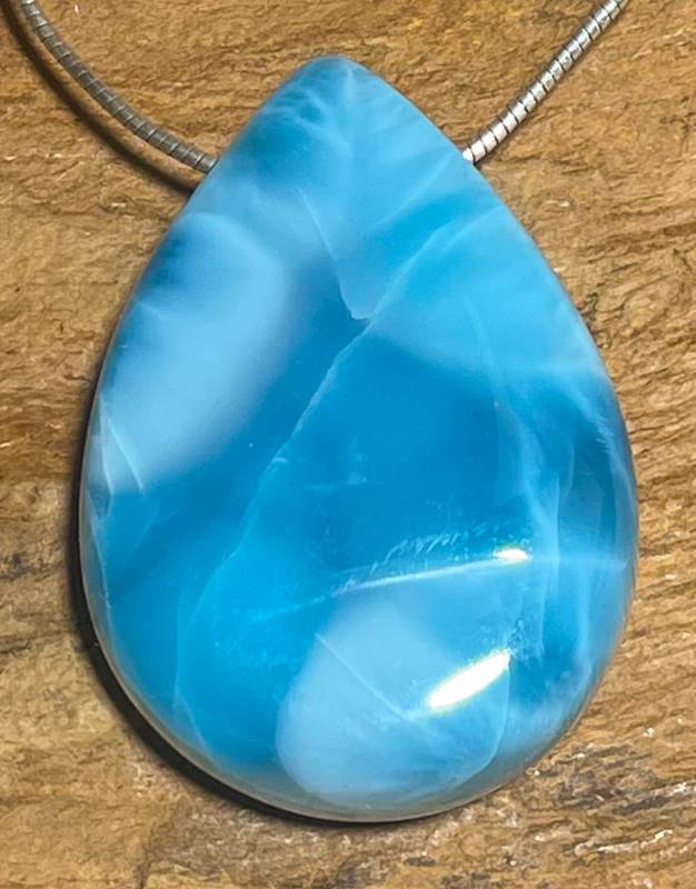 larimar-trommelstein-anhaenger-edelstein