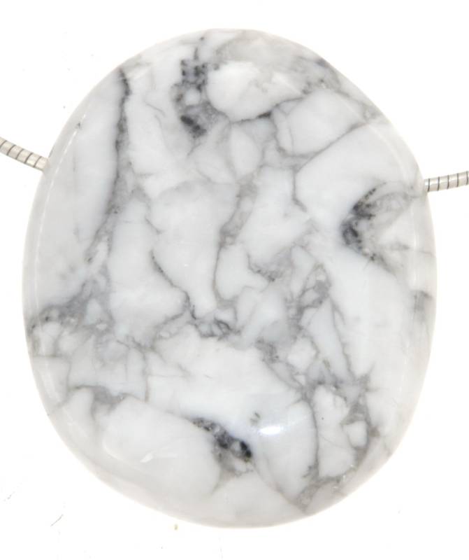 magnesit-anhaenger-edelstein-heilstein-trommelstein-gebohrt