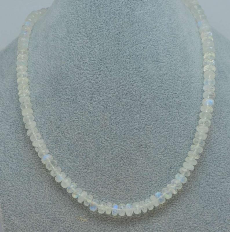 mondstein-kette-collier-edelsteinkette-edelstein.heilstein-silber