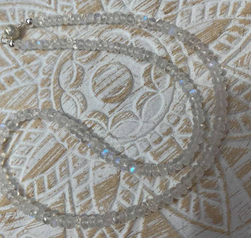 mondstein-kette-collier-edelstein