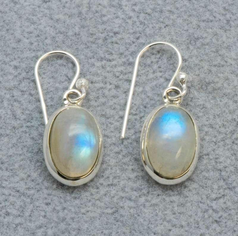 mondstein-Ohrringe-edelstein-heilstein-silber-schmuck-seelensteinchen