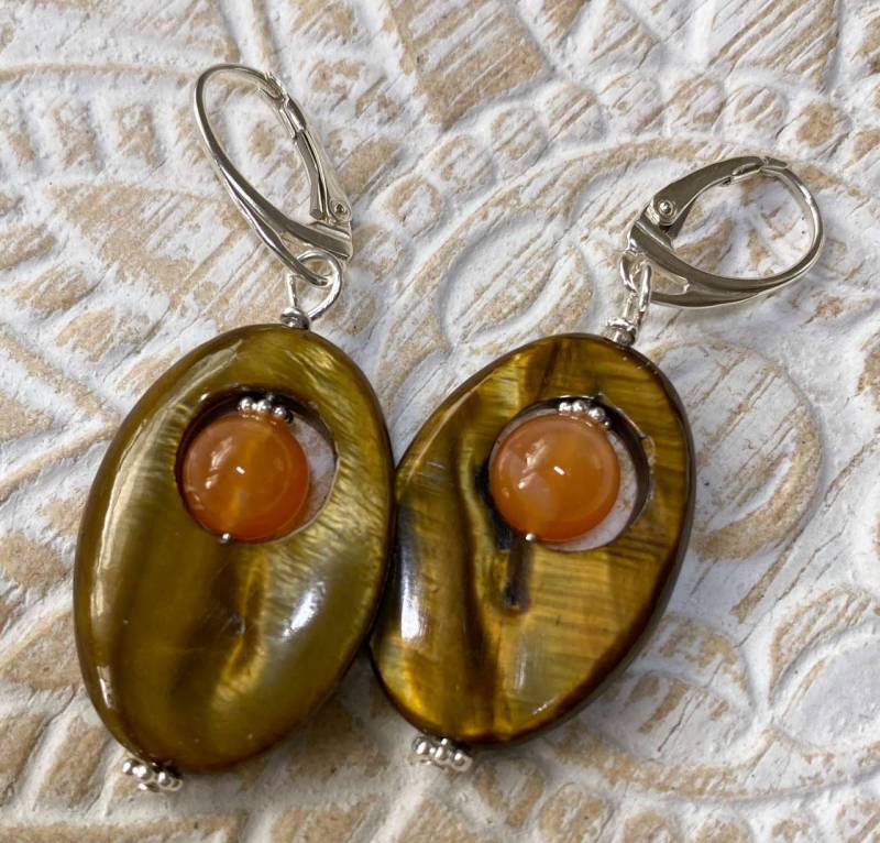 calcit-perlmutt-Ohrringe-edelstein-heilstein-silber-schmuck-seelensteinchen