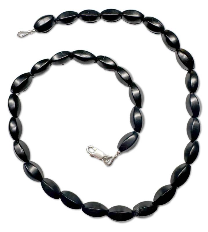 Schungit-kette-collier-edelstein-schmuck-edelsteinschmuck