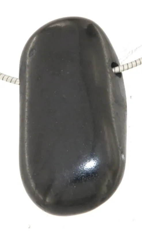 Schungit-edelstein-anhaenger-trommelstein-schmuck-heilstein-edelschungit