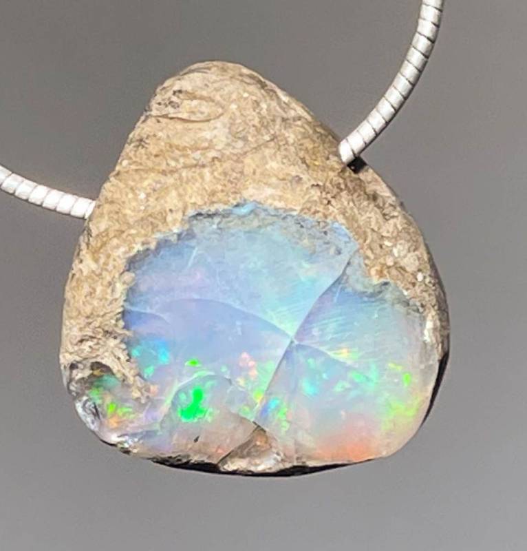 opal-anhaenger-edelstein-heilstein-schmuck
