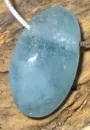 aquamarin-anhaenger-edelstein-heilstein-schmuck