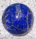 lapislazuli-lapis-lazuli-kugel-edelstein-heilstein-handschmeichler