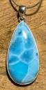 larimar-anhaenger-edelstein-trommelstein-heilstein-gebohrt