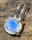 mondstein-anhaenger-edelstein-heiilstein-schmuck-silber
