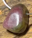 wassermelonen-turmalin-anhaenger-edelstein-heilstein-schmuck-edelsteinschmuck-gebohrt